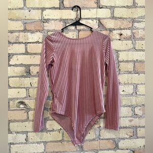 Forever 21 Blush Pink Velvet Ribbed Long Sleeve Bodysuit Leotard